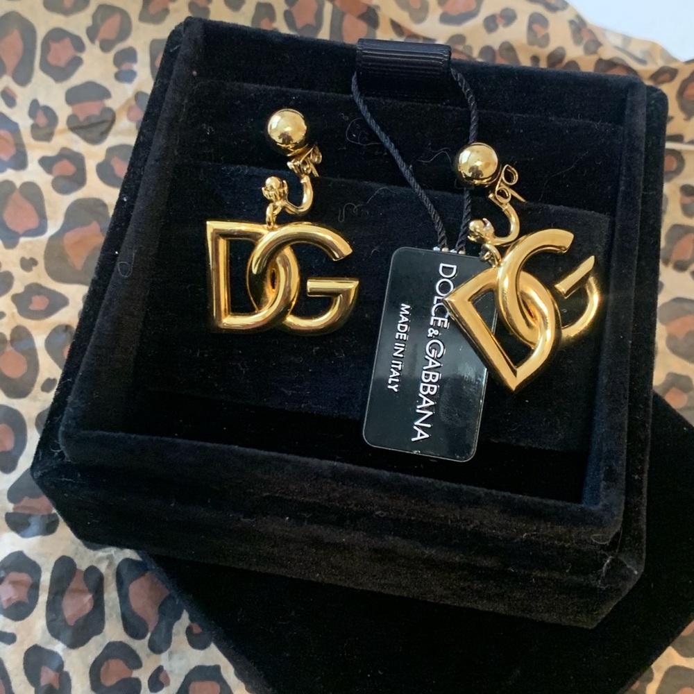 Dolce & Gabbana Gold Logo Earrings Excellent Condition with Box 100 % authentic